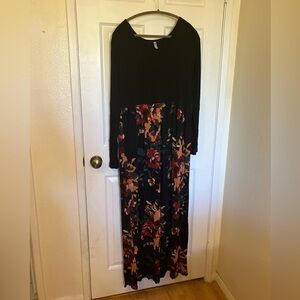 Dearcase women’s floor length black and floral dress